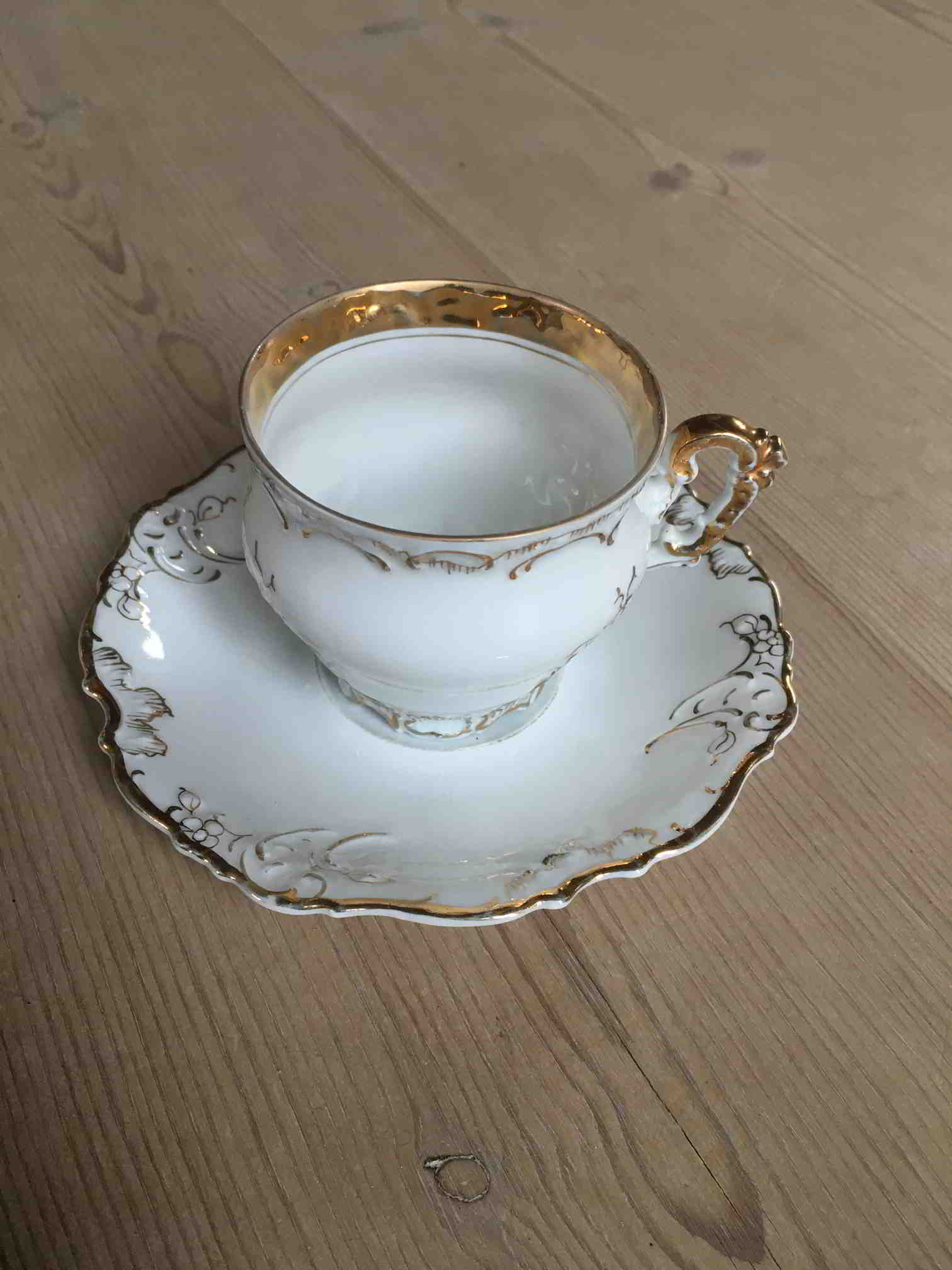 Elysee cider cup and saucer